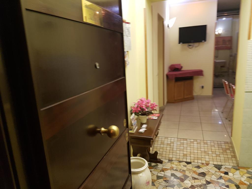 Alenic Bed & Breakfast Rome Exterior photo