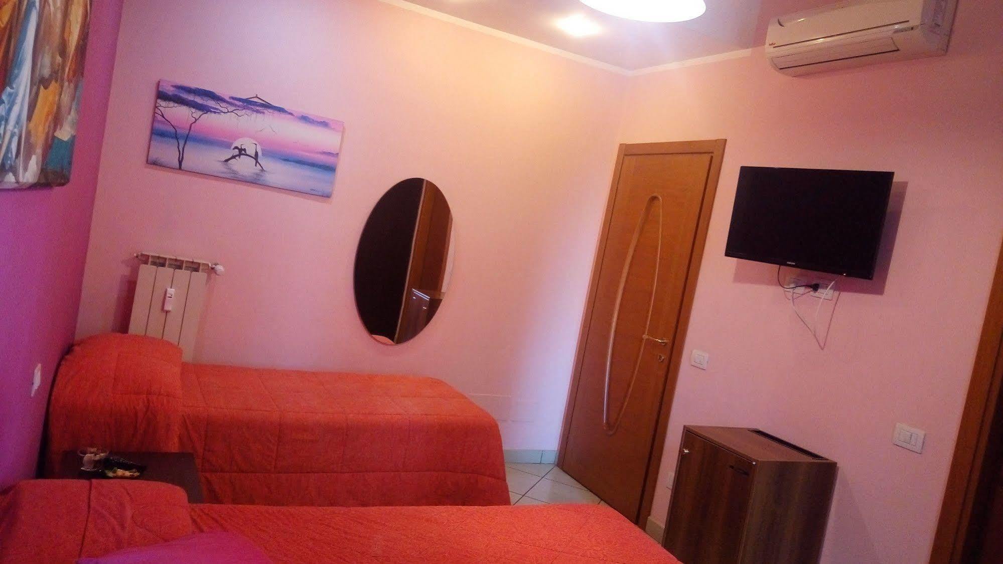 Alenic Bed & Breakfast Rome Exterior photo
